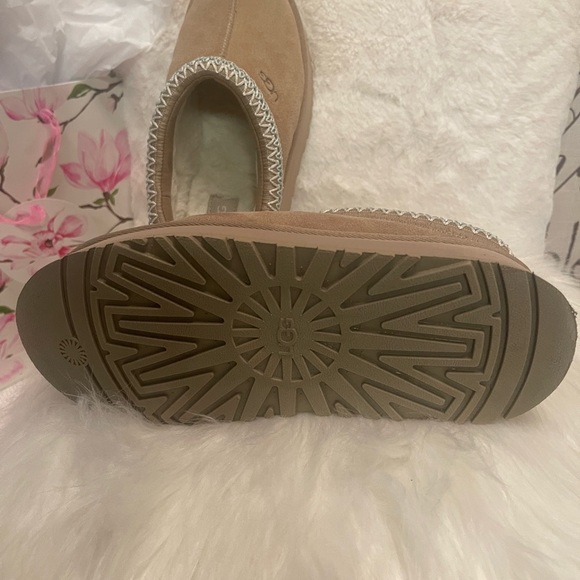 Good shape! Worn 1 time - Picture 5 of 8